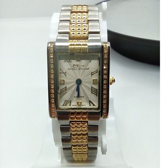 Daniel Steiger Sienna Swiss Movement DS1945 Watch w/ Diamond Accents in the face - Picture 2 of 8